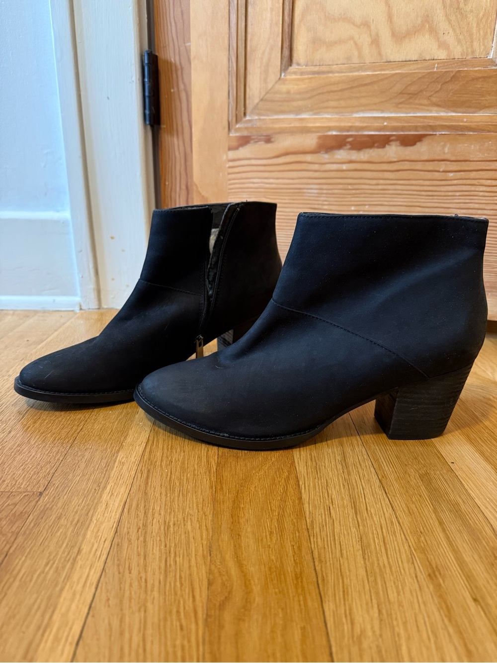 Blondo Black Women's Ankle Booties with Side Zip Size 12